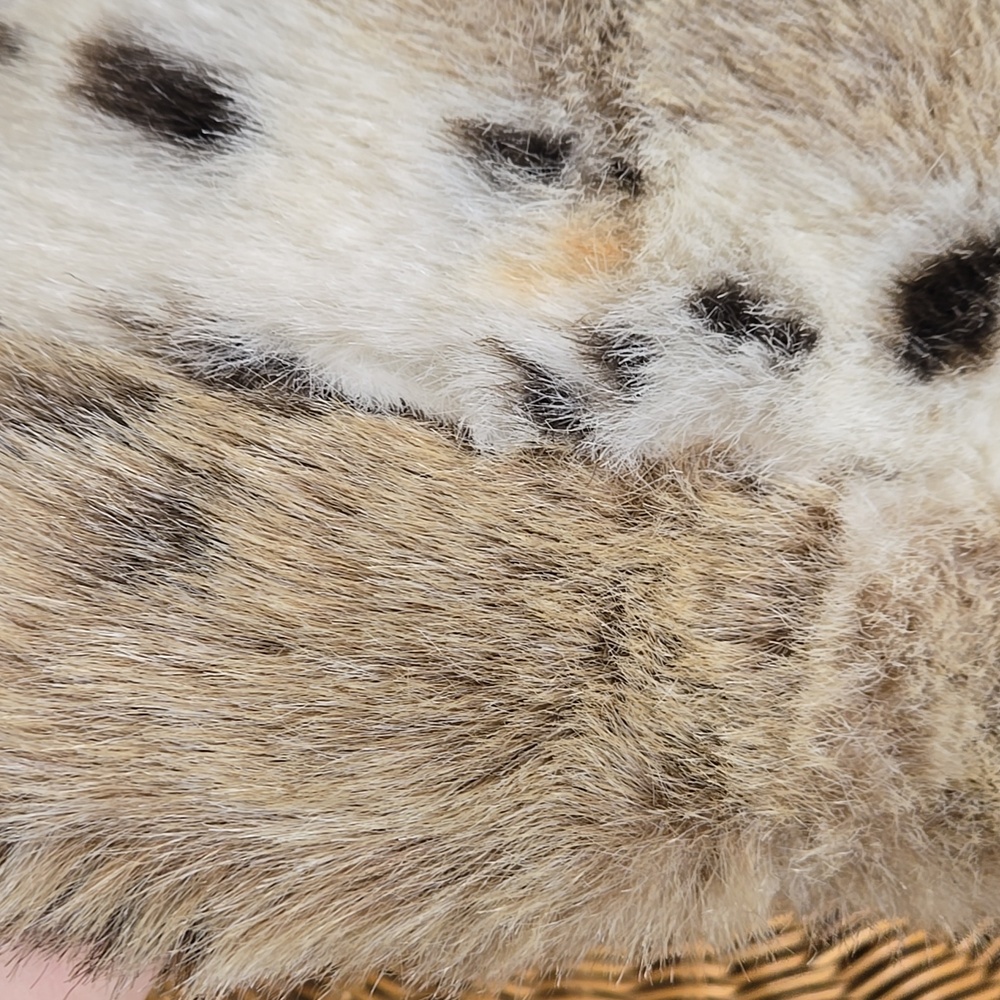 Danier Faux Fur Bucket Hat Leopard Print Plush Winter Cozy Luxe Statement - Picture 4 of 10
